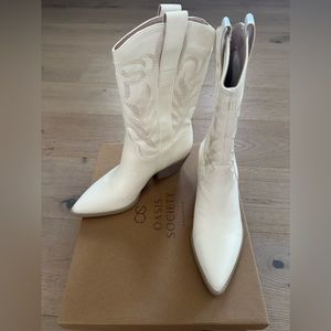 White cowboy Boots oasis society sephira size 6.5 NWT